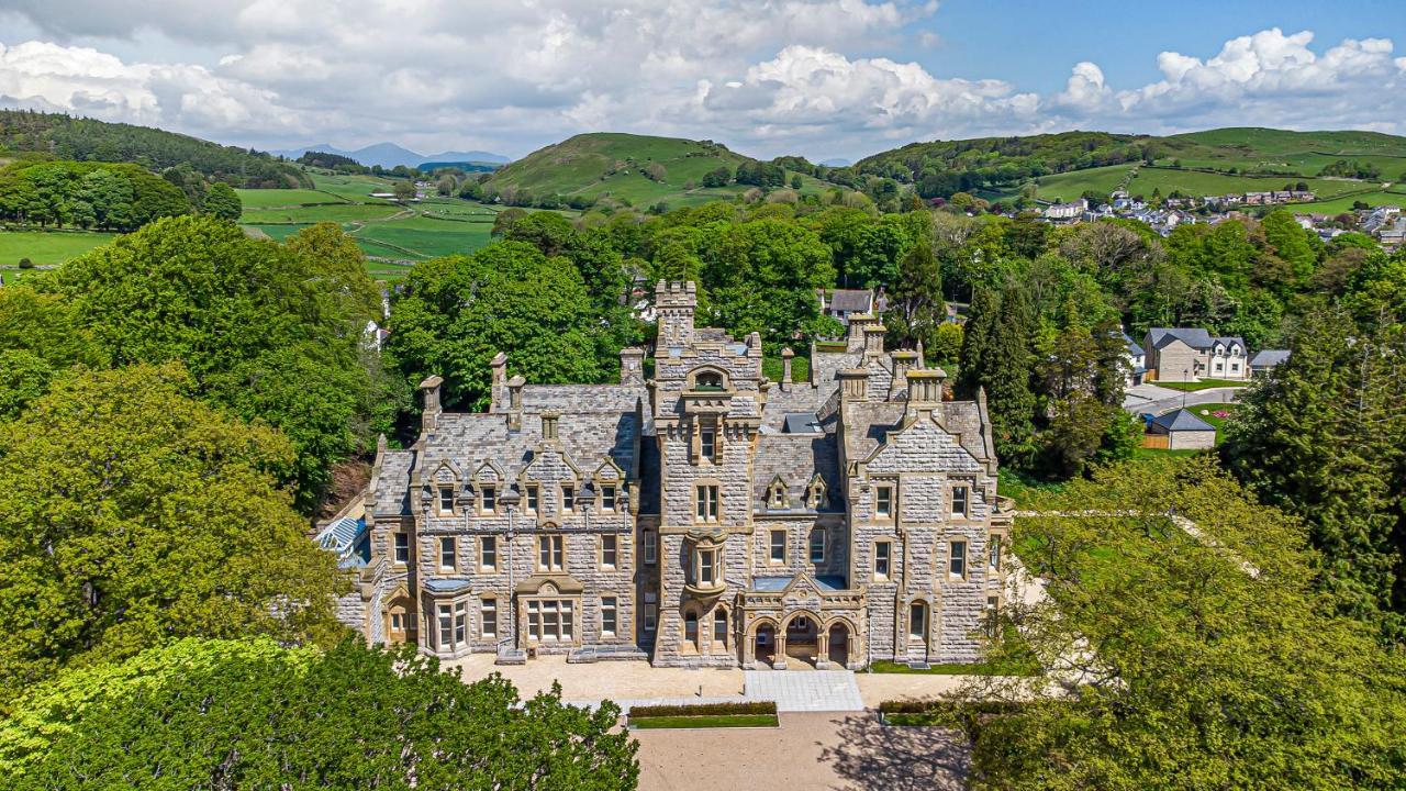 The Mabel Stone Cross Mansion Apartment *
